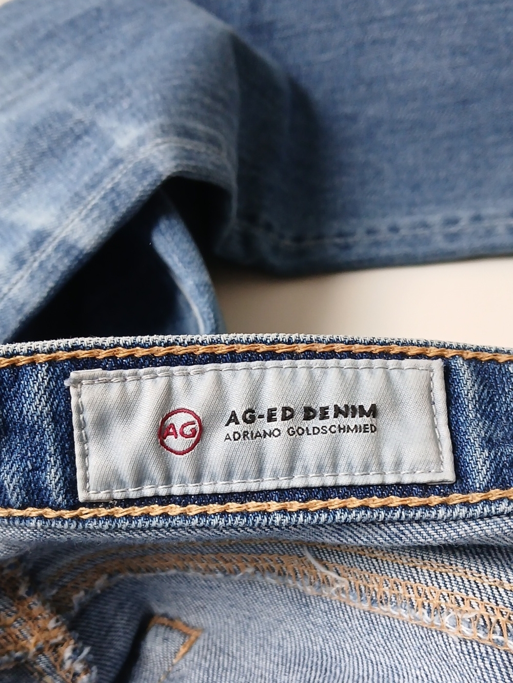 AG Jeans Isabelle Straight Crop Women's 31 - Picture 5 of 7